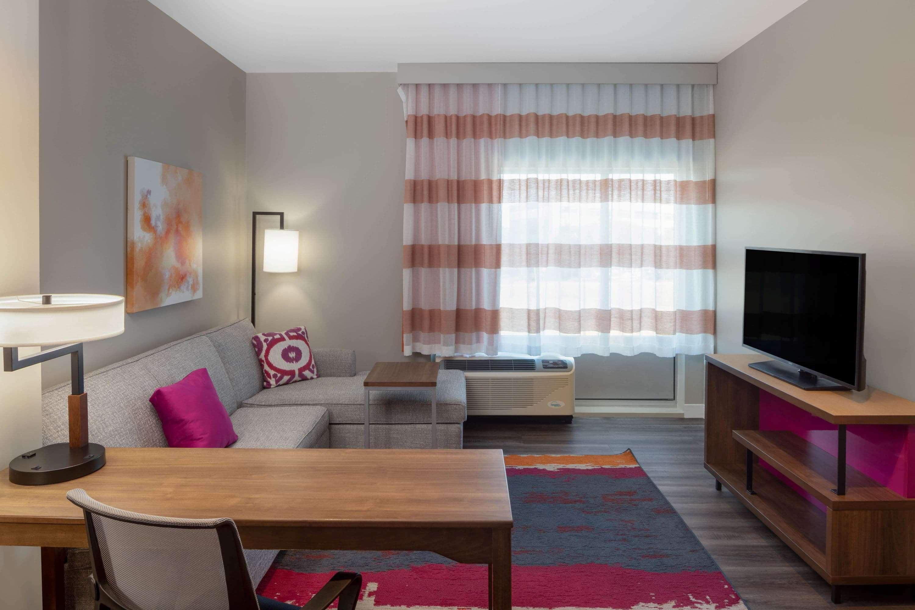 La Quinta By Wyndham Greensboro Airport High Point Exterior foto